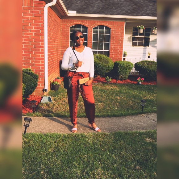 Meet your Posher, Jasmine - Picture 1 of 1